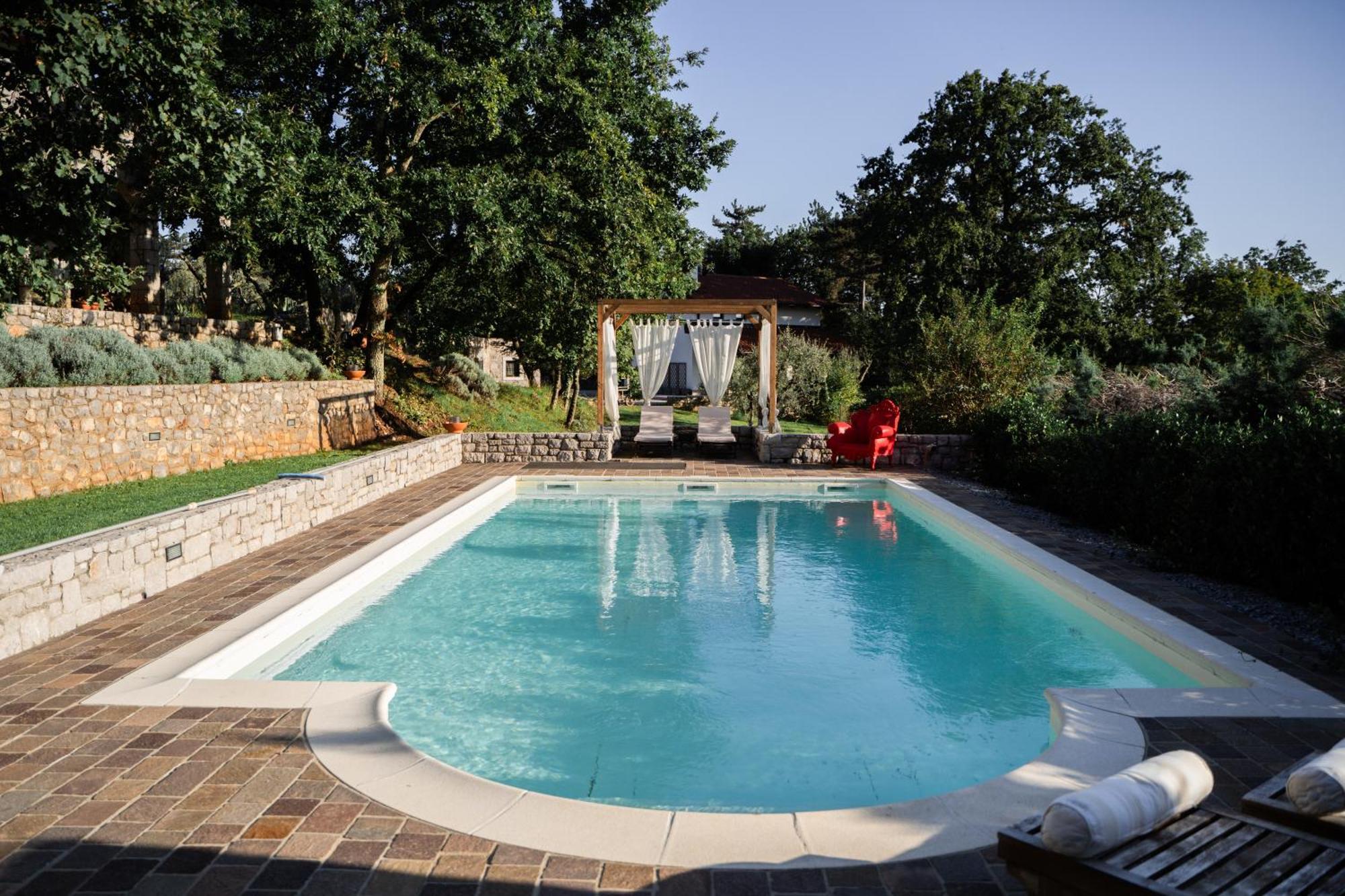 9B-The Resort Sezana Exterior photo