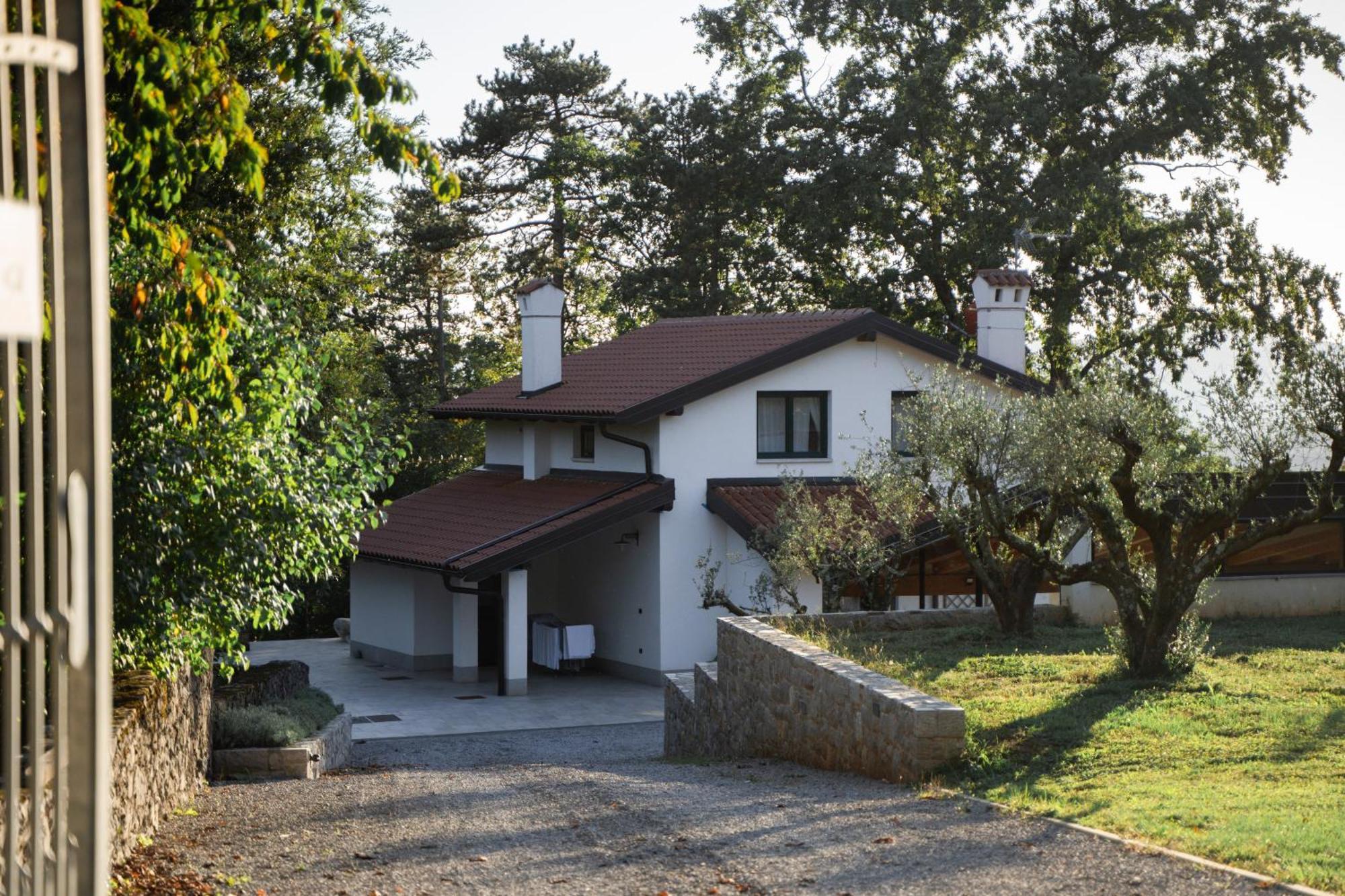 9B-The Resort Sezana Exterior photo